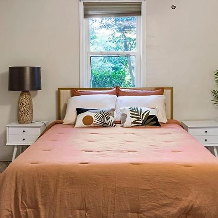 Cozy Buckhead Suite - Great Area, Free Easy Parking, Near Shops And Restaurants Atlanta Eksteriør billede