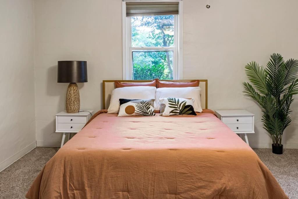 Cozy Buckhead Suite - Great Area, Free Easy Parking, Near Shops And Restaurants Atlanta Eksteriør billede