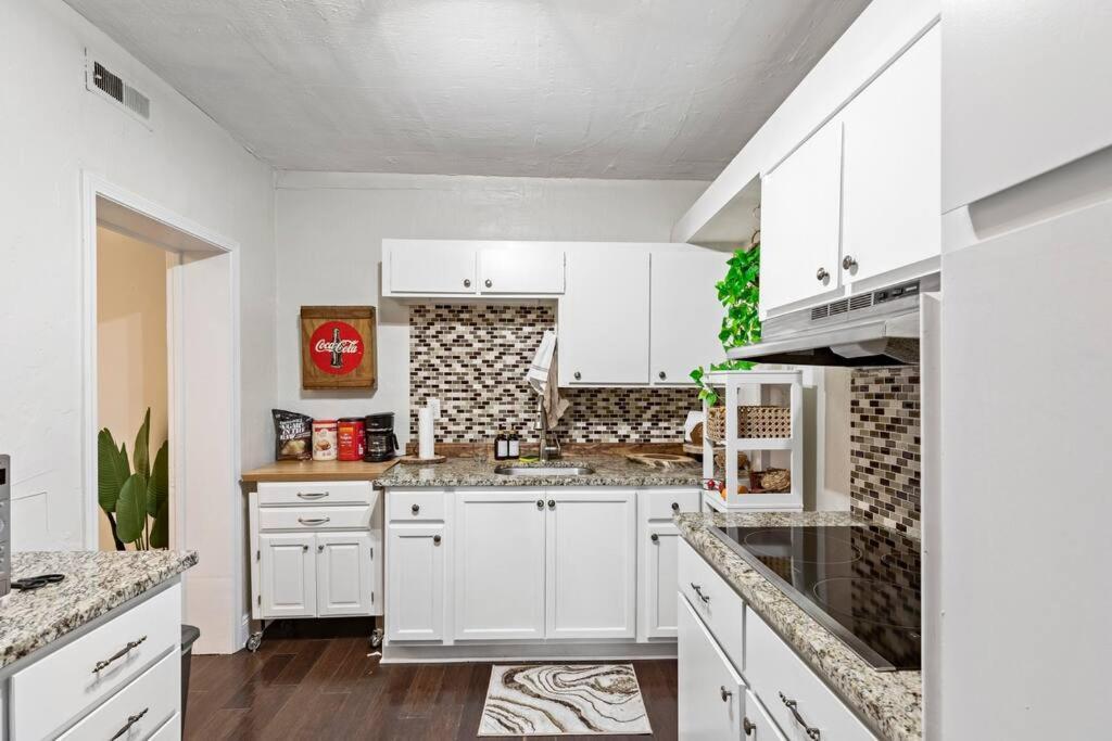 Cozy Buckhead Suite - Great Area, Free Easy Parking, Near Shops And Restaurants Atlanta Eksteriør billede