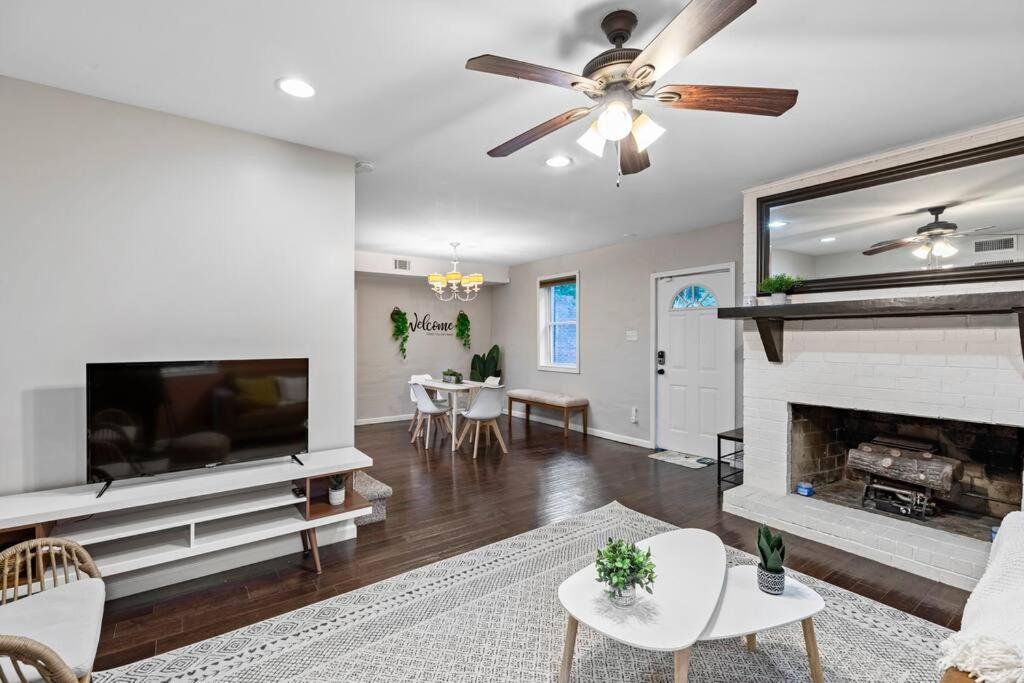 Cozy Buckhead Suite - Great Area, Free Easy Parking, Near Shops And Restaurants Atlanta Eksteriør billede